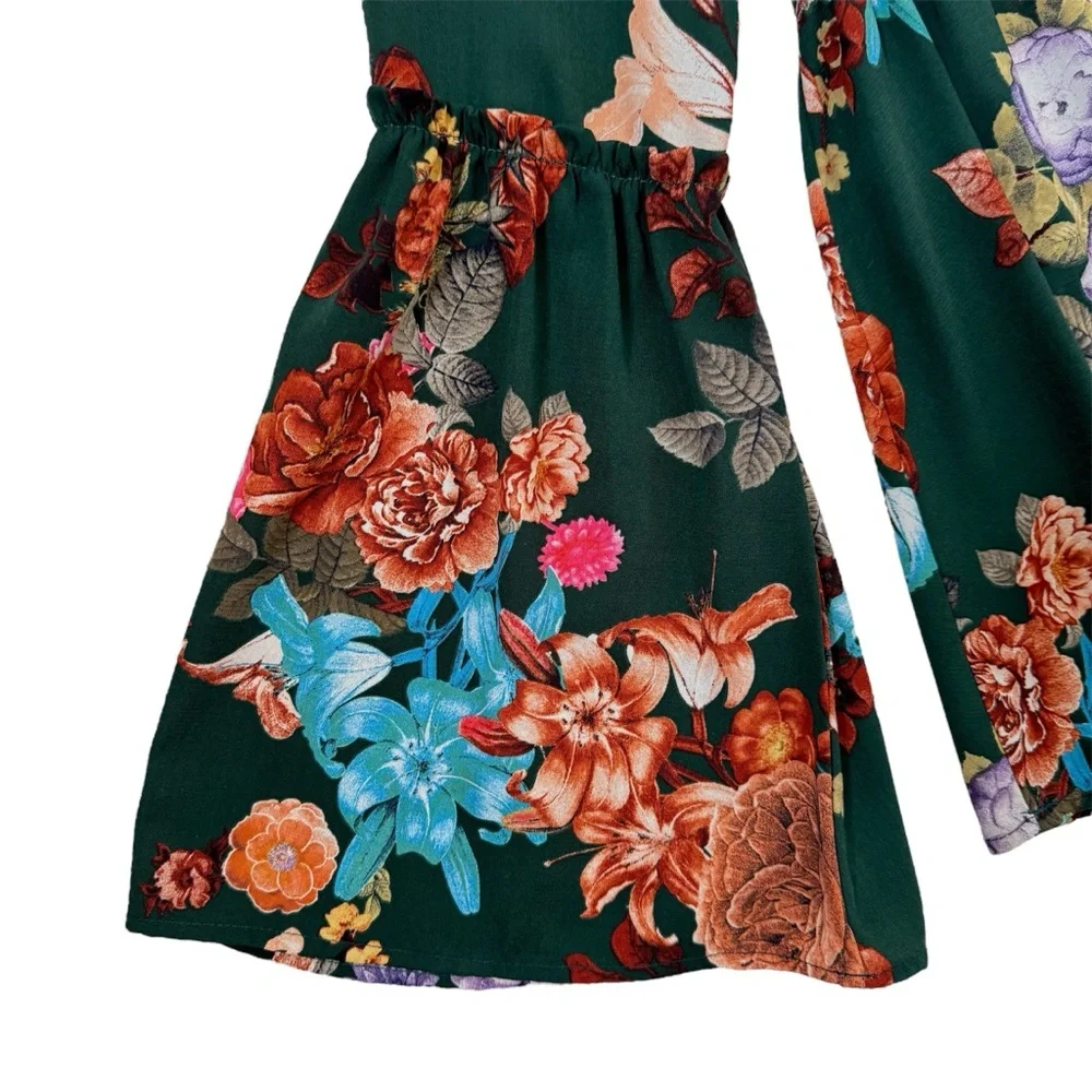 Altar’d State Green Floral Blouse Flare Bell Sleeve Choker Collar Top SZ Medium
